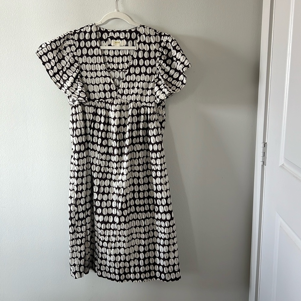 4. Maeve Printed Flutter Sleeve Baby Doll Dress
      	EUC, Small Petite